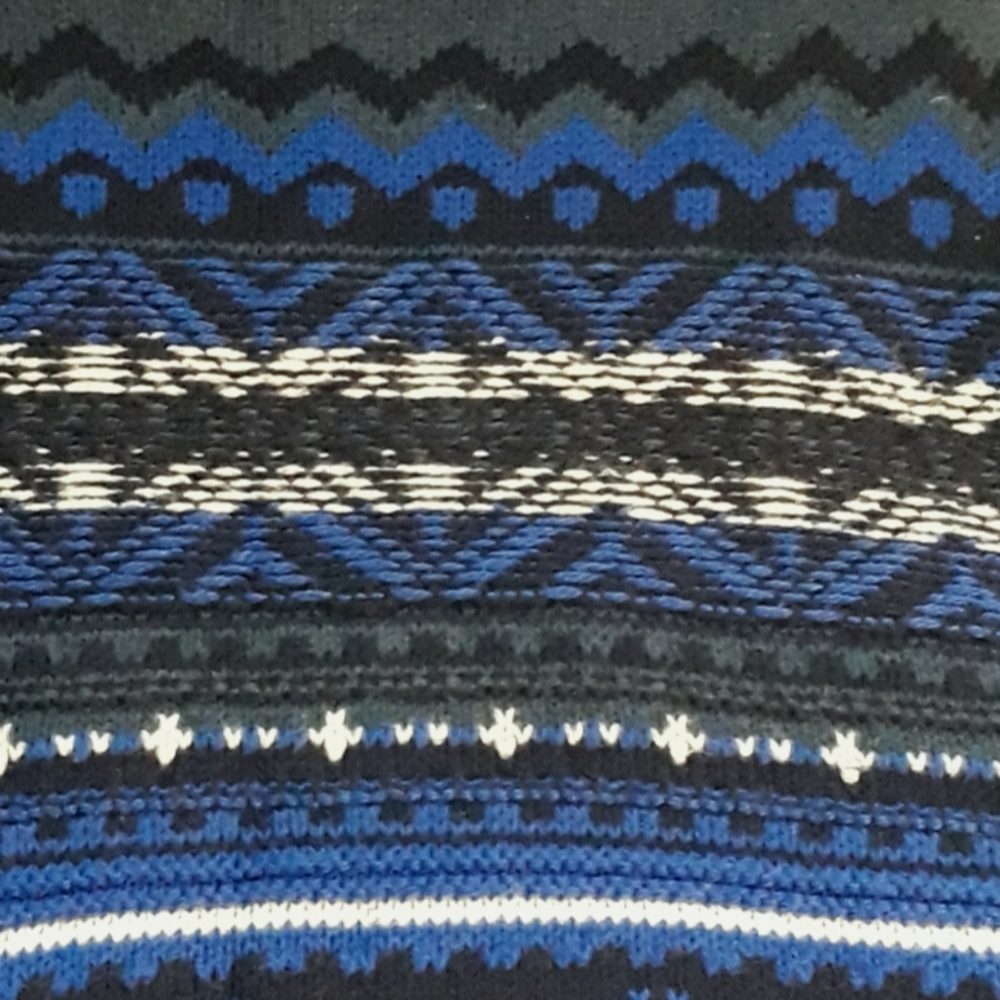 American Eagle Seriously Soft Blue Knit Geometric Pullover Sweater - XS - Picture 8 of 10
